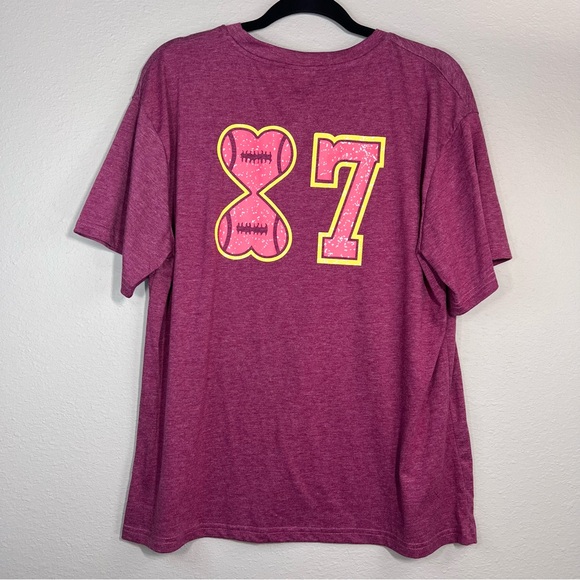 Heathered Burgundy Crew Neck T-Shirt Kelce swift era - Picture 3 of 5